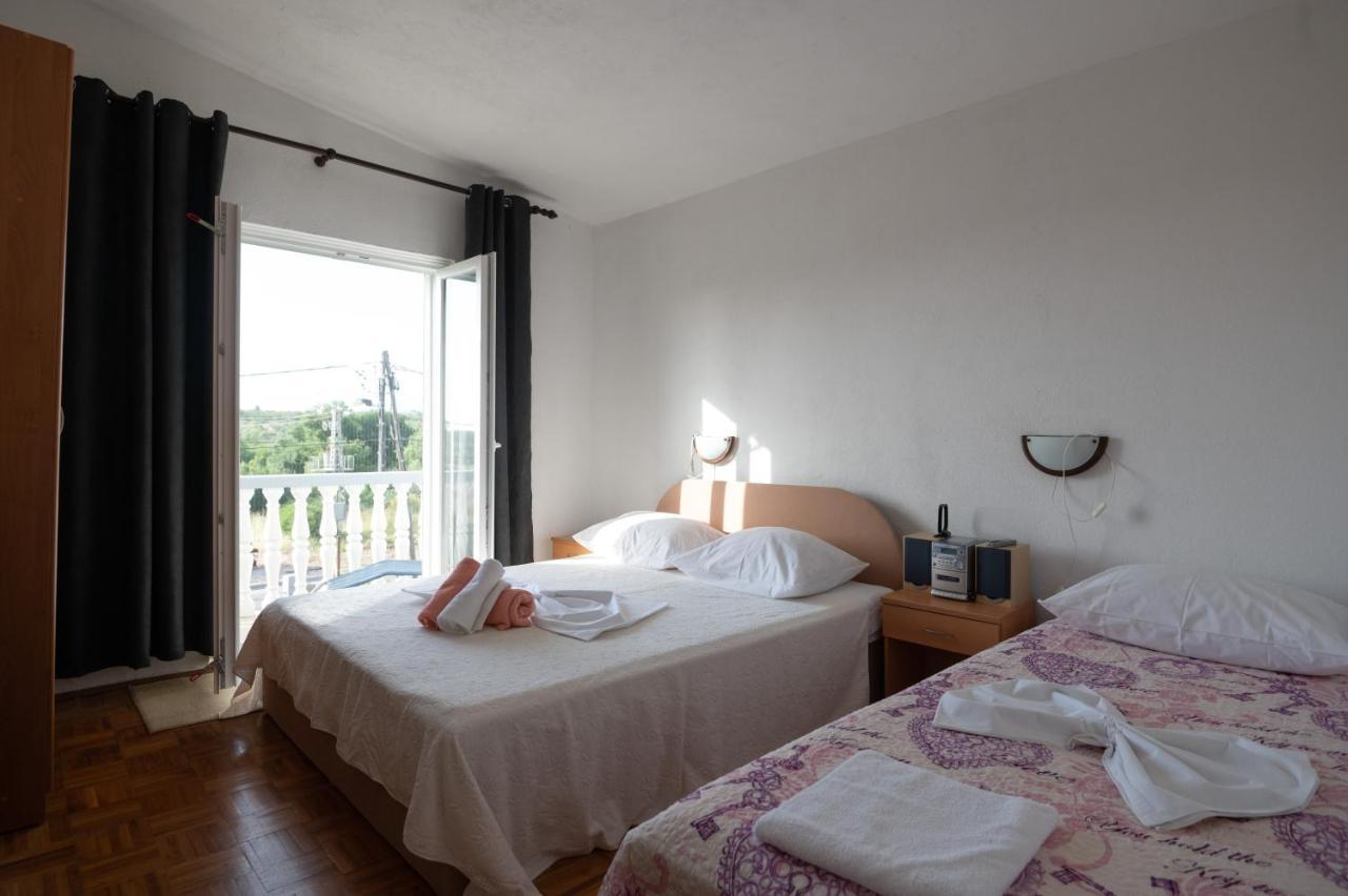 Marina'S Apartments Ražanac 외부 사진