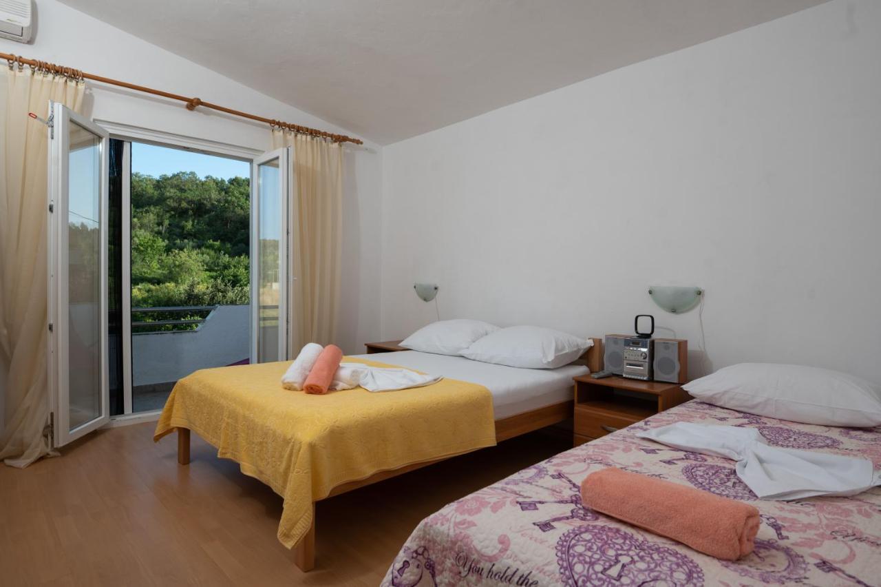 Marina'S Apartments Ražanac 외부 사진
