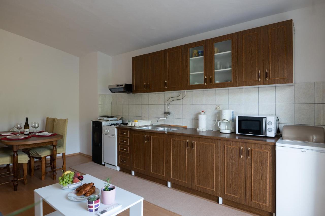 Marina'S Apartments Ražanac 외부 사진