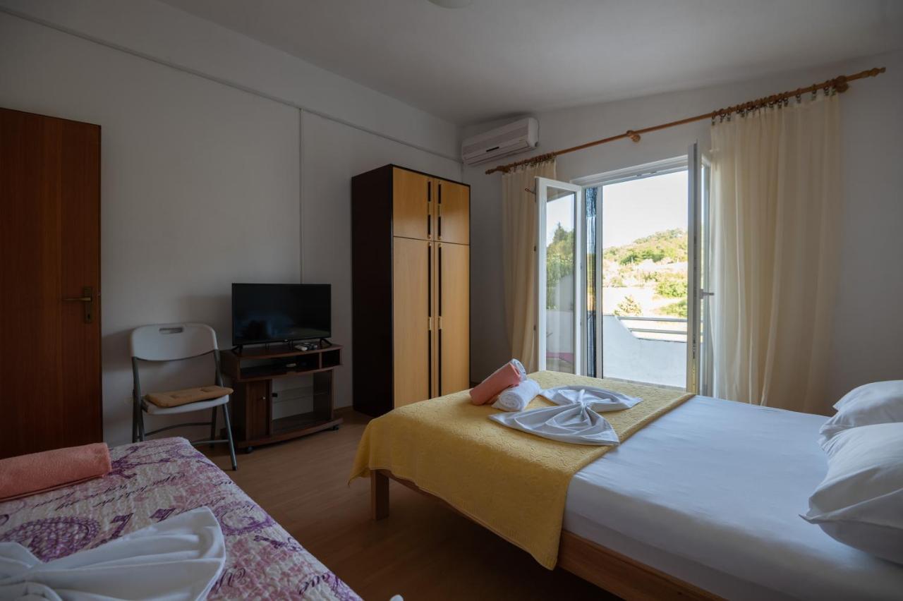 Marina'S Apartments Ražanac 외부 사진